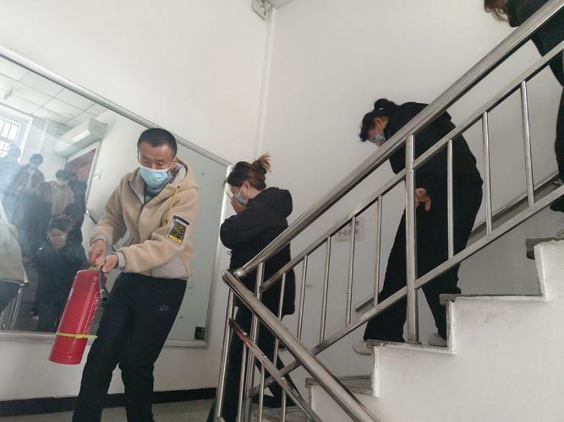 灭火器充装:消防设备维护的重中之重
